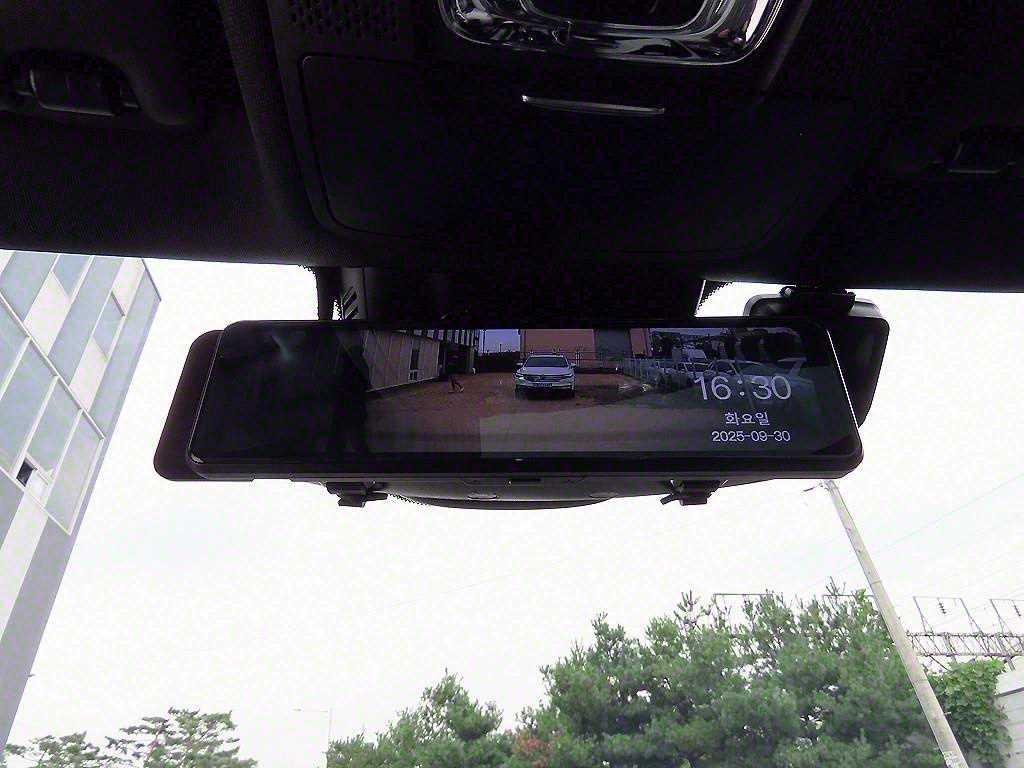 Mercedes-Benz GLA-Class — photo 16