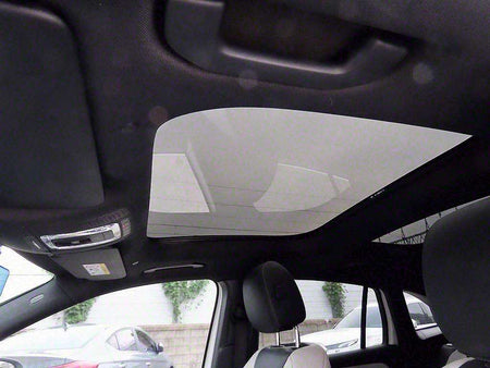 Mercedes-Benz GLA-Class — photo 18
