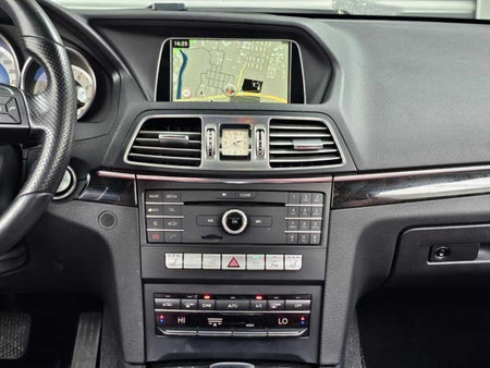 Mercedes-Benz E-Class — photo 14