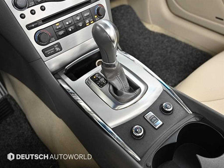 Infiniti Q60 — photo 09