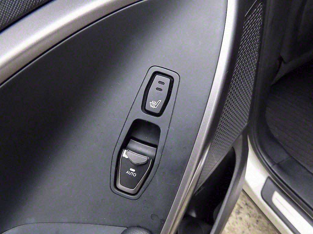 Hyundai Maxcruz — photo 16