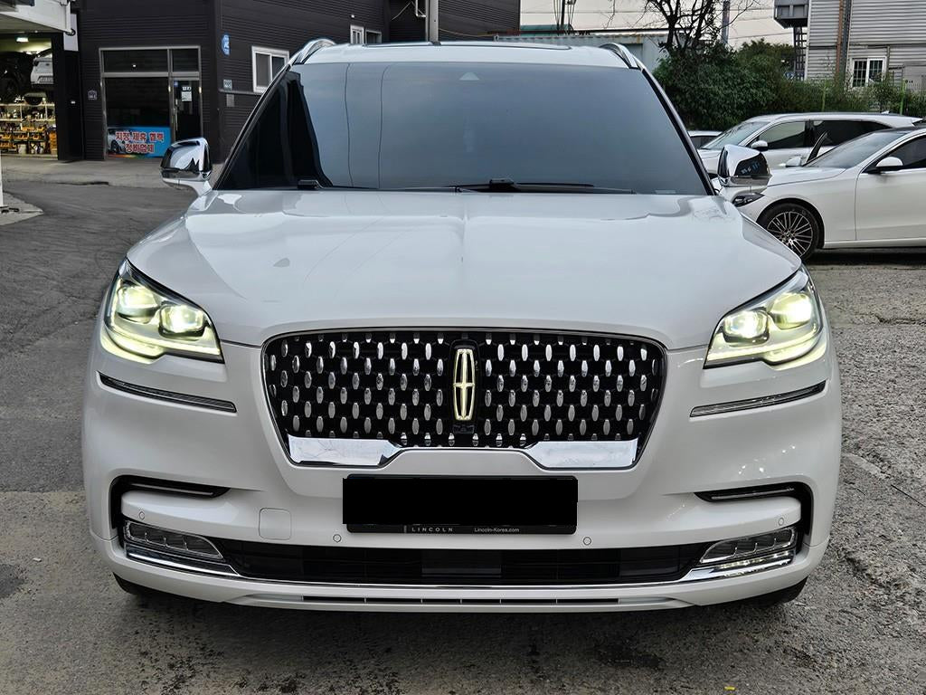 Lincoln Aviator — photo 01