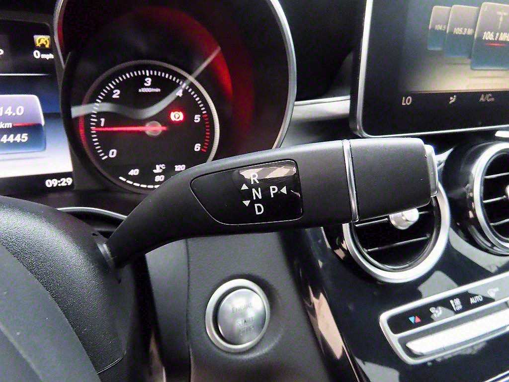 Mercedes-Benz C-Class — photo 10