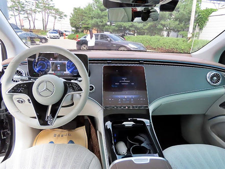 Mercedes-Benz EQS — photo 07