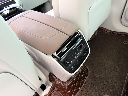 Mercedes-Benz EQS — photo 14