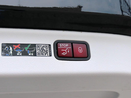 Mercedes-Benz EQS — photo 15