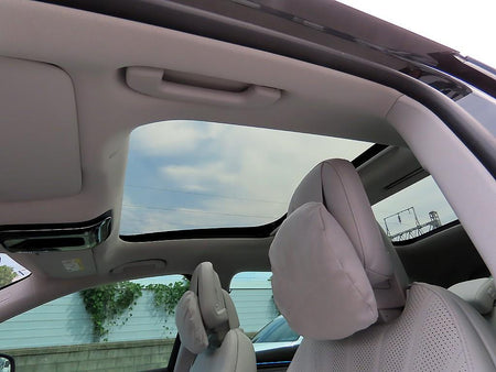Mercedes-Benz EQS — photo 16