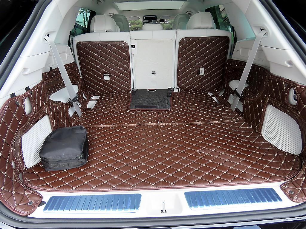 Mercedes-Benz EQS — photo 17