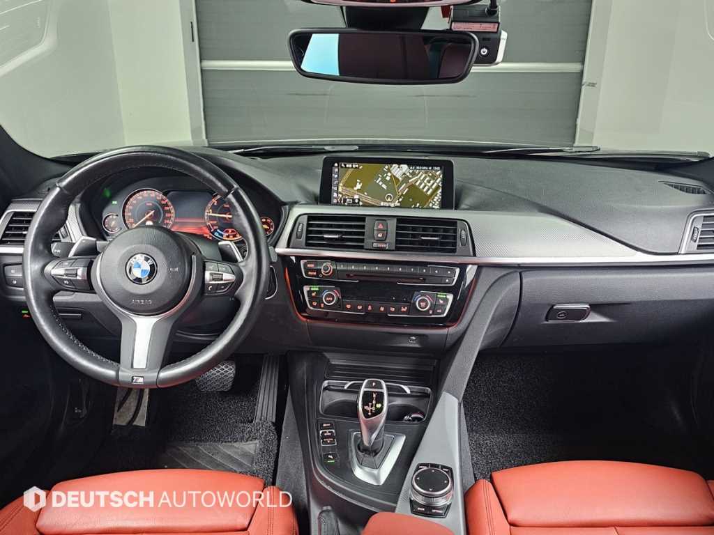 BMW 3-Series — photo 07