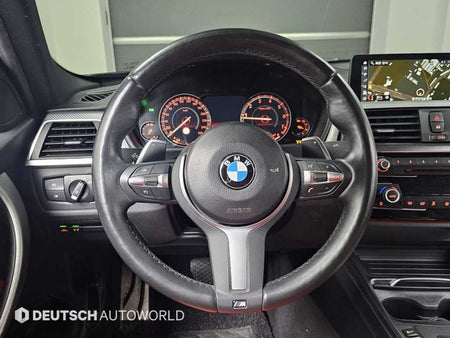 BMW 3-Series — photo 13