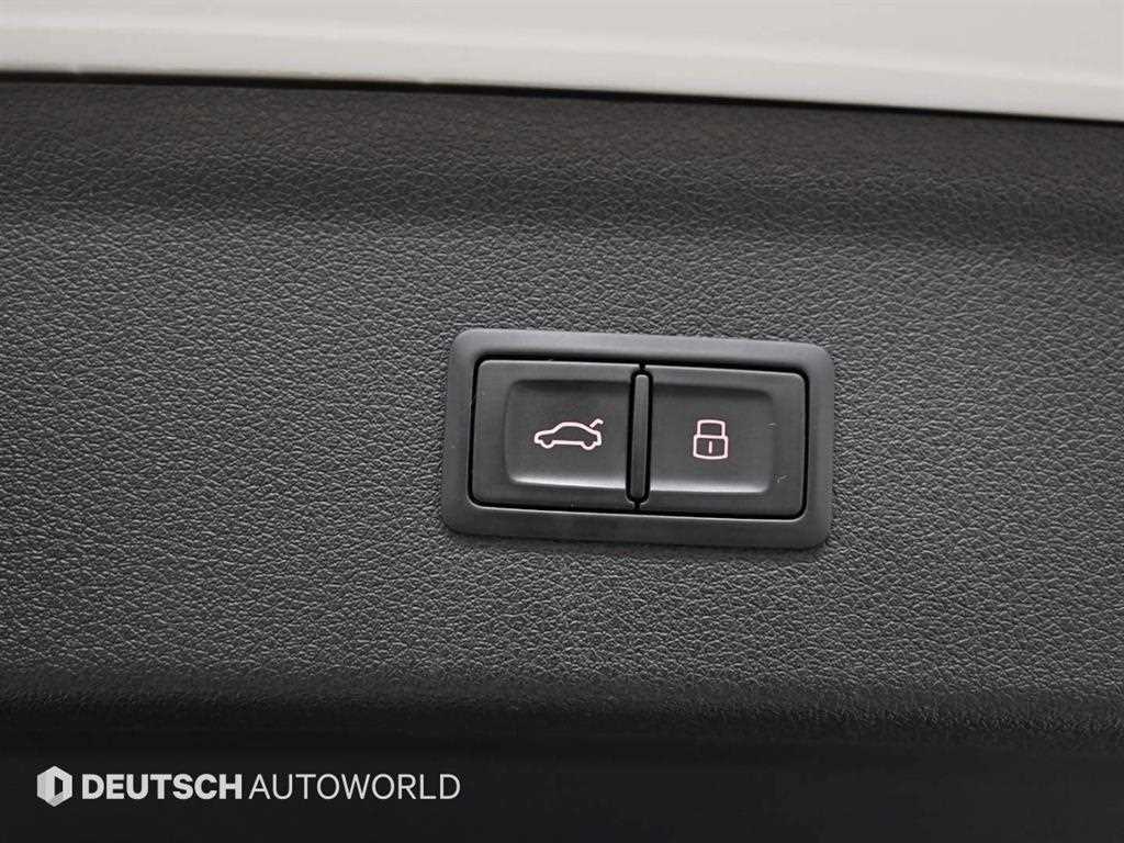 Audi Q3 — photo 20