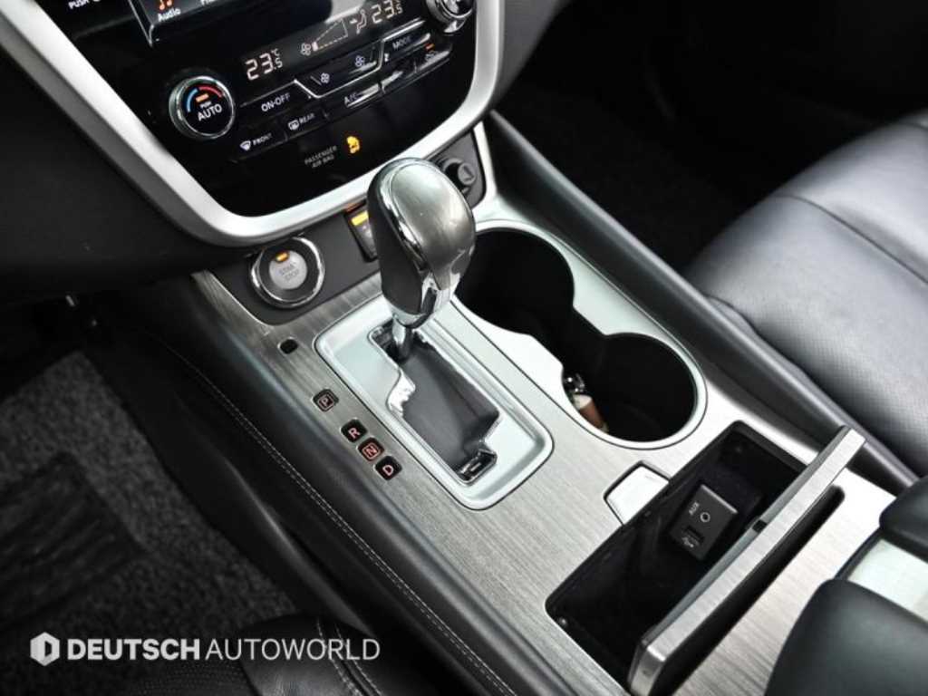 Nissan Murano — photo 09