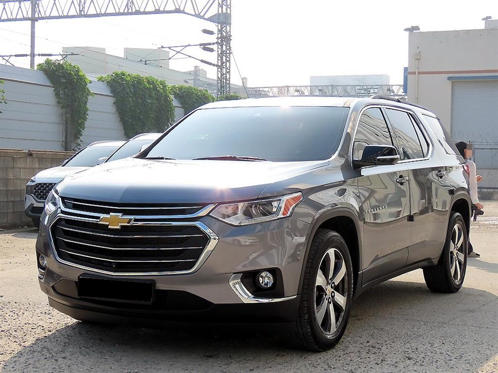 CHEVROLET Traverse — photo 02