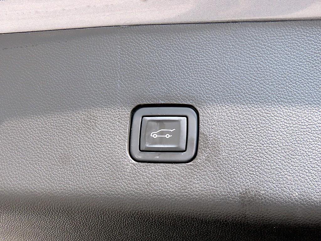 CHEVROLET Traverse — photo 15