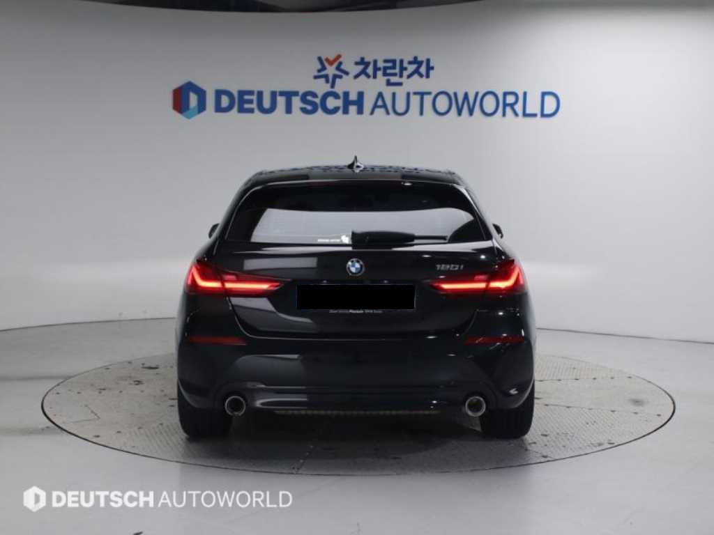 BMW 1-Series — photo 04
