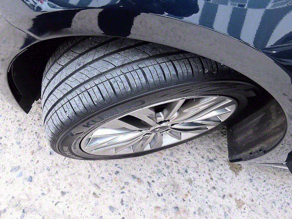 Kia K5 — photo 19
