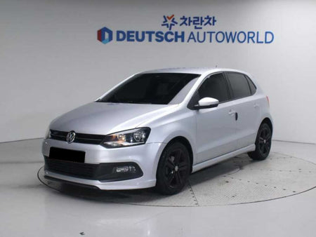 Volkswagen Polo — photo 02