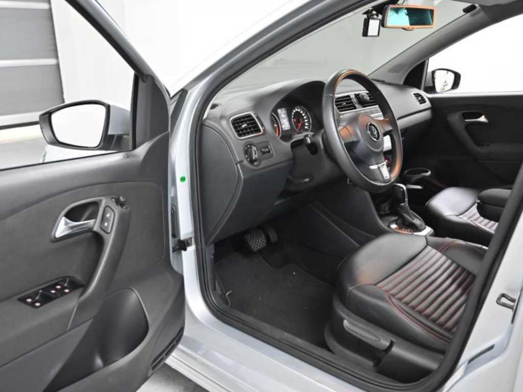 Volkswagen Polo — photo 12