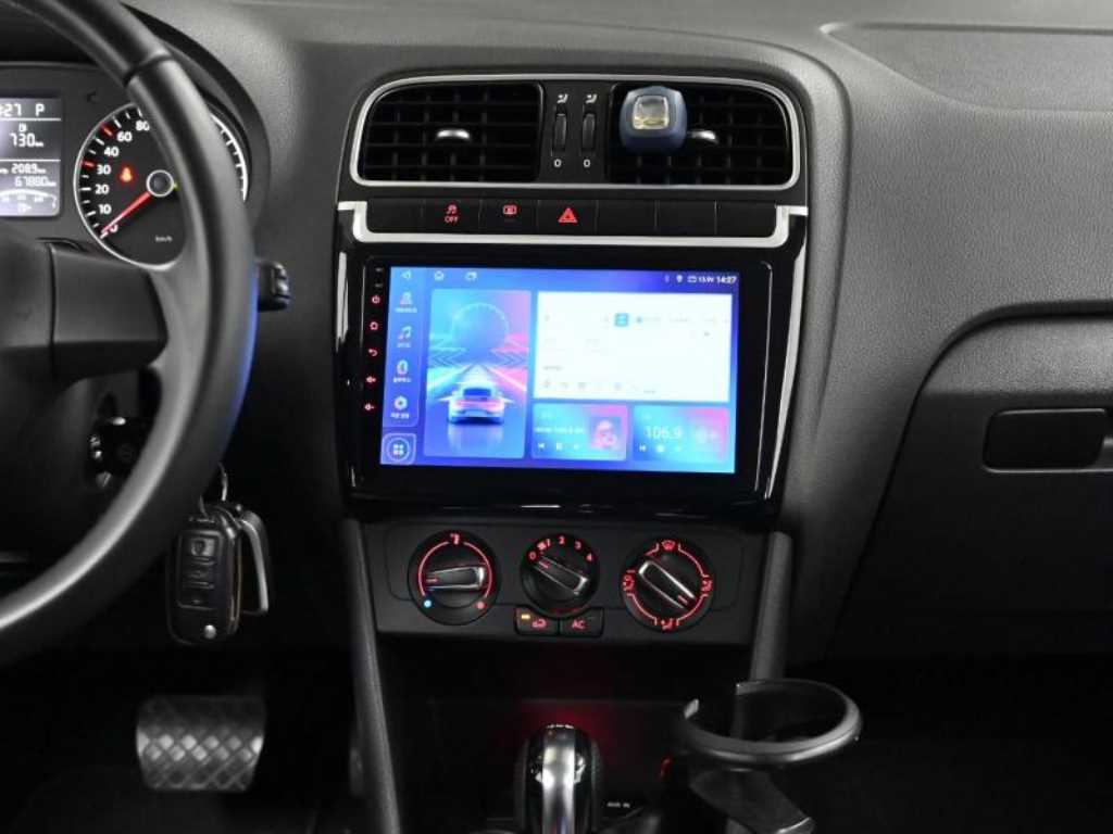 Volkswagen Polo — photo 15