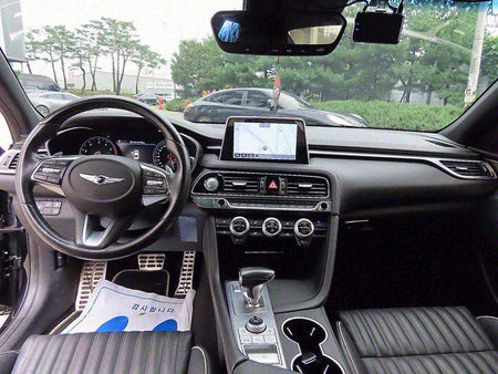 Genesis G70 — photo 07