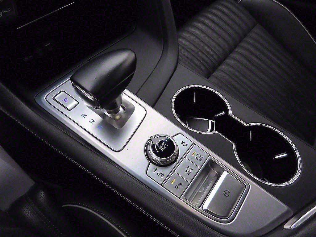 Genesis G70 — photo 11