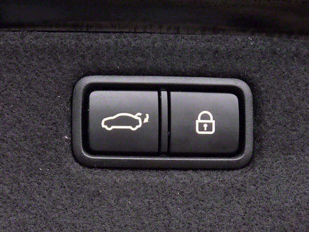 Genesis G70 — photo 16