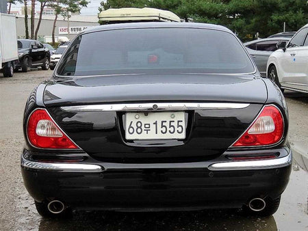 Jaguar XJ-8 — photo 04