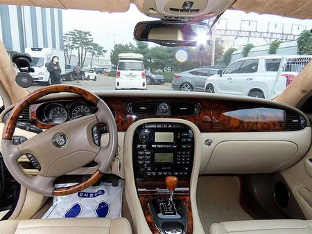Jaguar XJ-8 — photo 07