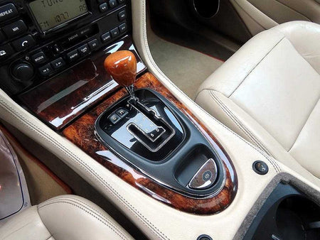 Jaguar XJ-8 — photo 10
