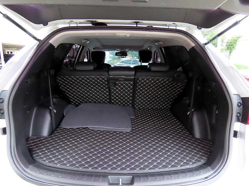Hyundai Santafe — photo 18