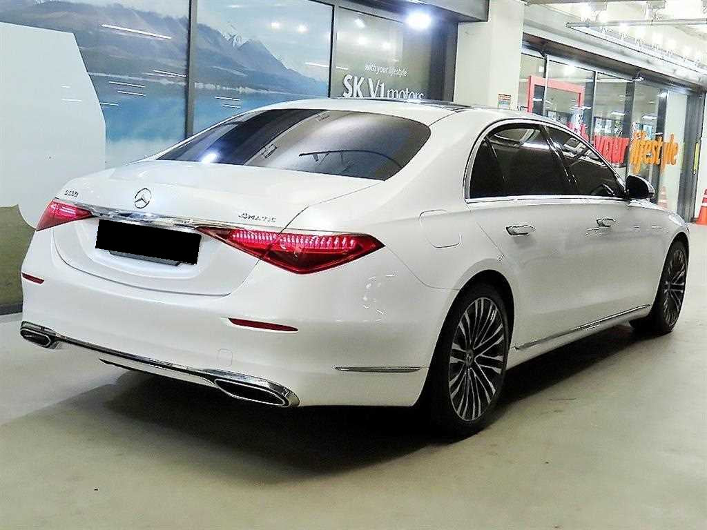 Mercedes-Benz S-Class — photo 04
