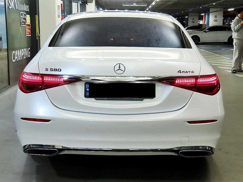 Mercedes-Benz S-Class — photo 05
