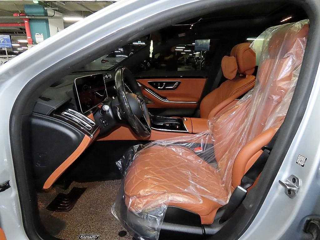 Mercedes-Benz S-Class — photo 06