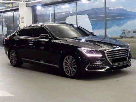 Genesis G80 — photo 01