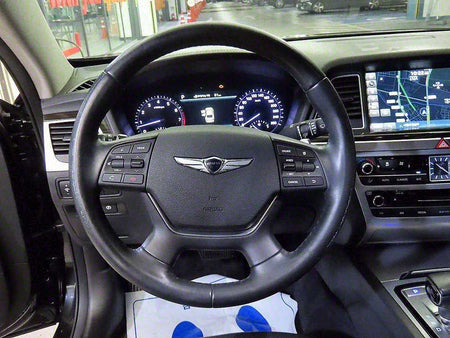 Genesis G80 — photo 08