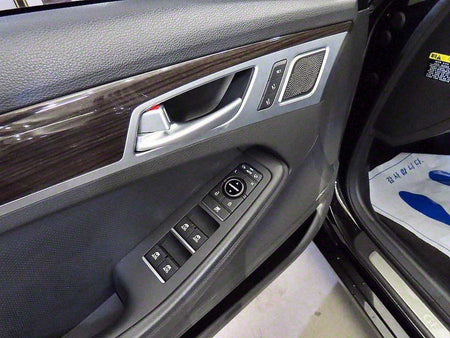 Genesis G80 — photo 13