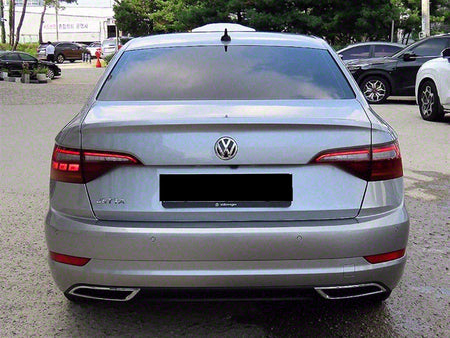 Volkswagen Jetta — photo 04