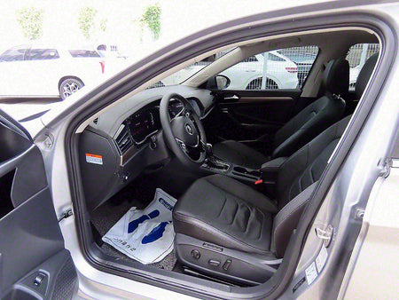 Volkswagen Jetta — photo 05
