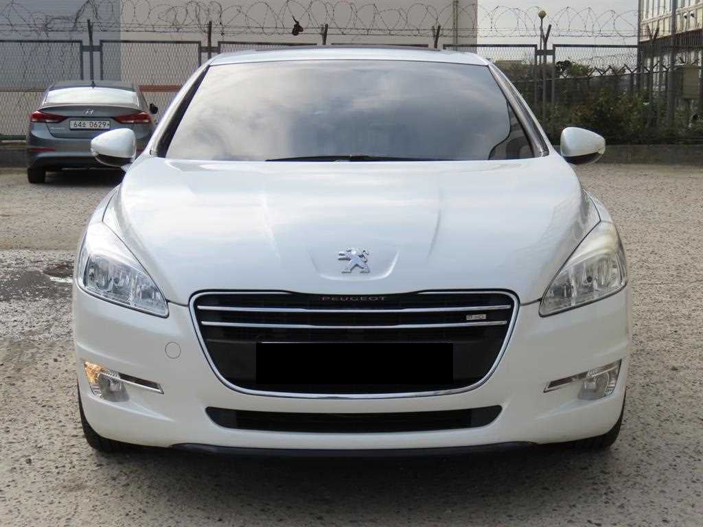 Peugeot 508 — photo 01