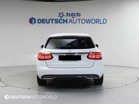 Mercedes-Benz C-Class — photo 04