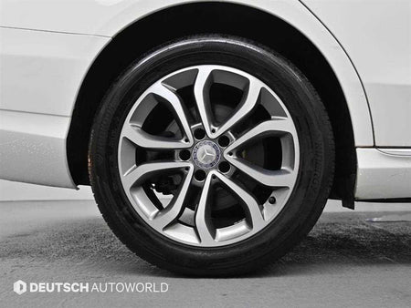 Mercedes-Benz C-Class — photo 05