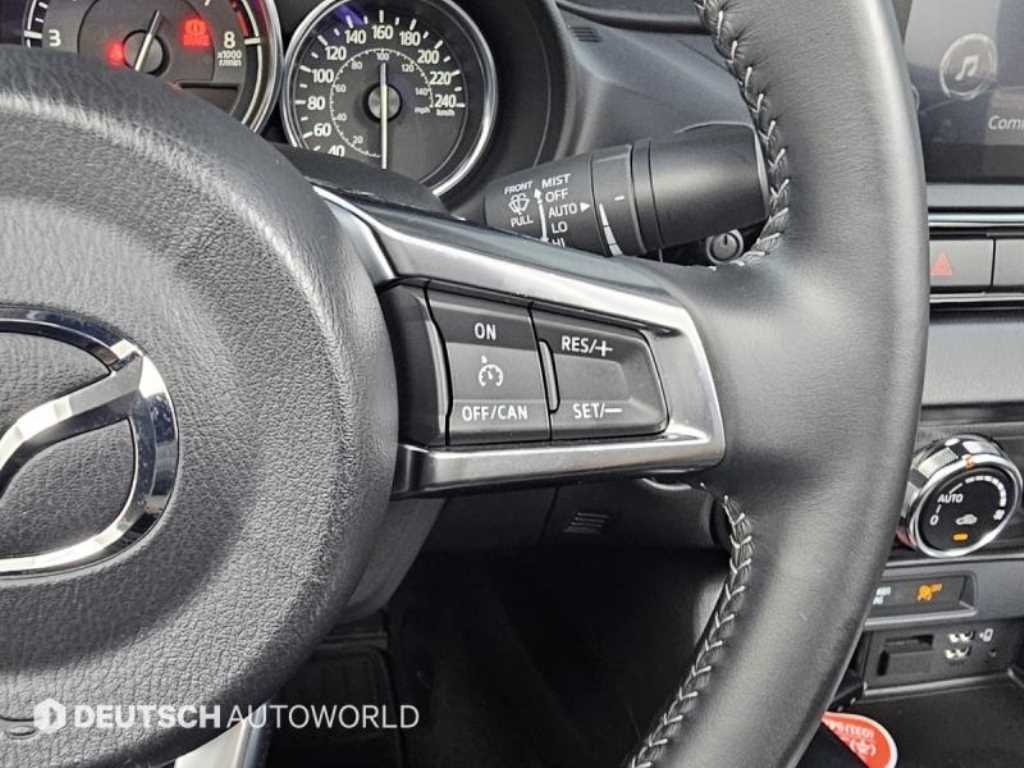 Mazda MX-5 Miata — photo 18
