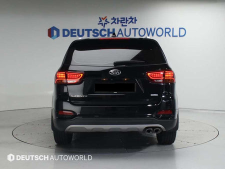 Kia Sorento — photo 04