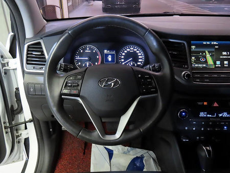 Hyundai Tucson — photo 08