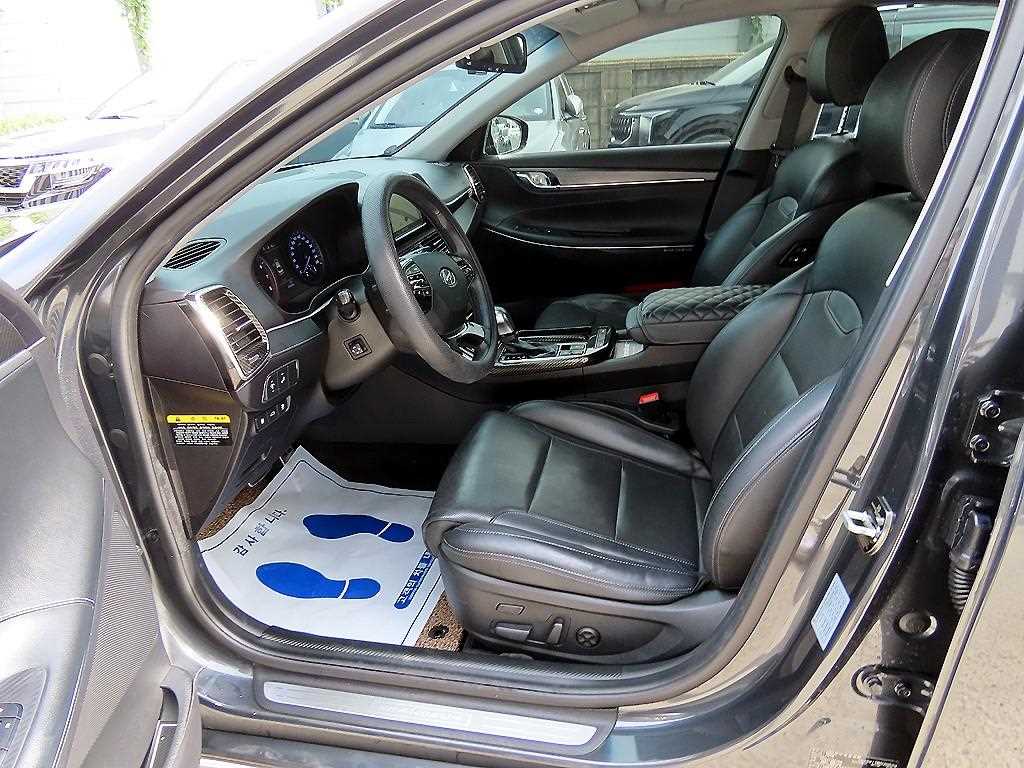 Hyundai Grandeur — photo 05