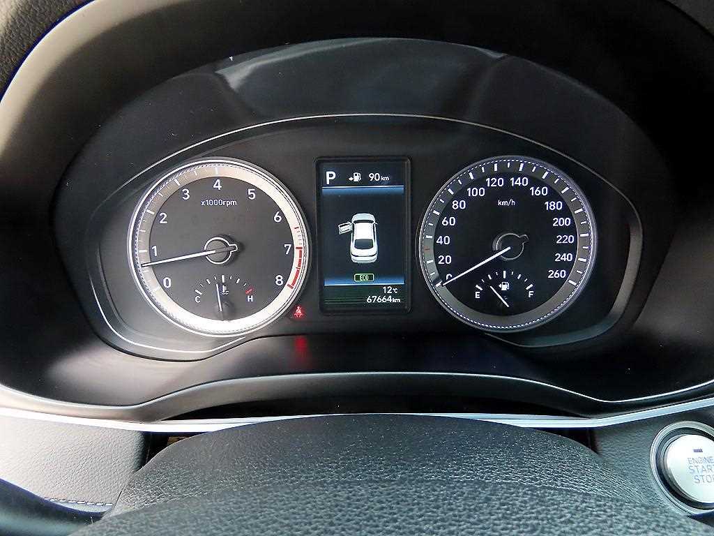 Hyundai Grandeur — photo 08