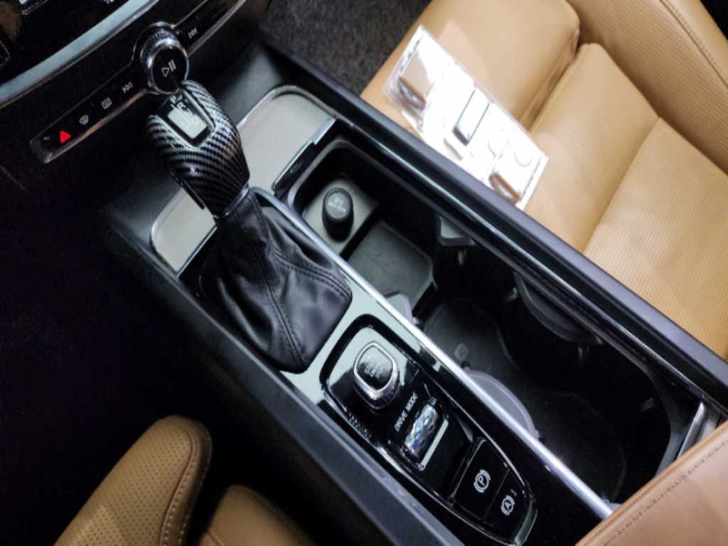 Volvo V60 — photo 09