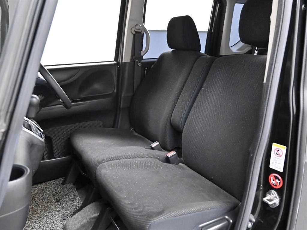 Honda N-BOX — photo 10