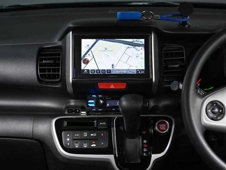 Honda N-BOX — photo 14