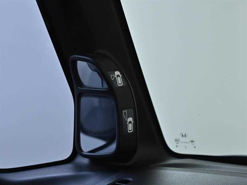 Honda N-BOX — photo 18